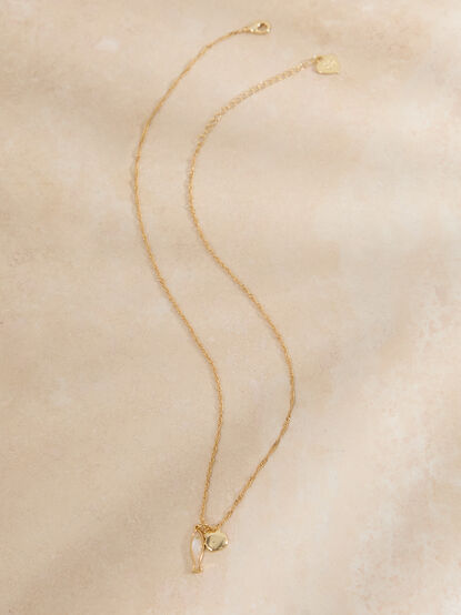 Salty Pearl Fish Cluster Necklace - TULLABEE