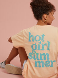 Hot Girl Summer Graphic Tee - TULLABEE