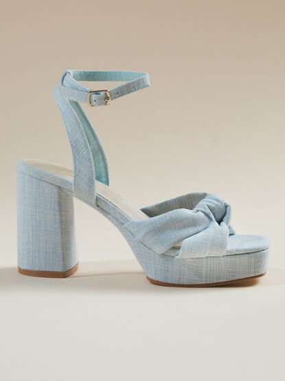 Genoa Platform Heels By Matisse - TULLABEE