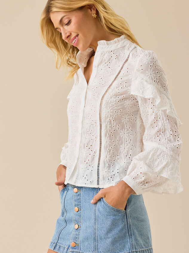 Serena Eyelet Button Up Top Detail 5 - TULLABEE