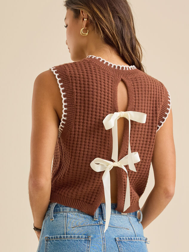 Everett Bow Vest Detail 4 - TULLABEE