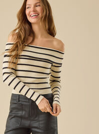 Ashley Off-Shoulder Top - TULLABEE