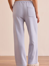 Snuggle Bow Sweatpants Detail 5 - TULLABEE