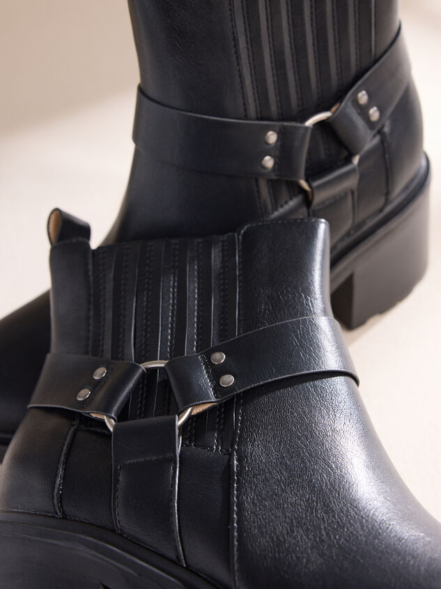 Jayden Booties Detail 3 - TULLABEE