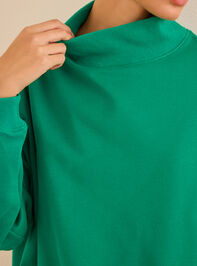 Precision Mock Neck Sweatshirt Detail 2 - TULLABEE