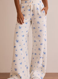 Floral Supersoft Wide Leg Sweatpants Detail 3 - TULLABEE