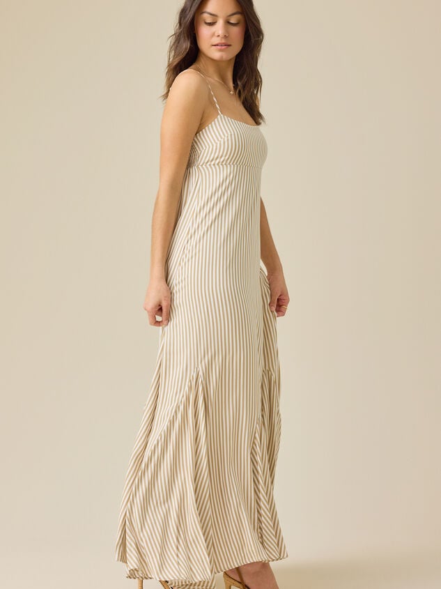 Nella Maxi Dress Detail 3 - TULLABEE