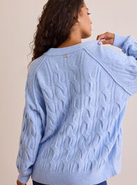 Daydream Cable Knit Sweater Detail 5 - TULLABEE