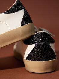 Pamela Star Sneakers Detail 3 - TULLABEE