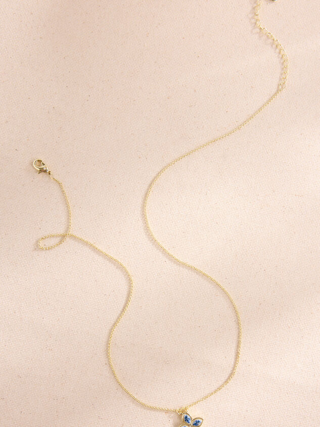 Willa Quatrefoil Charm Necklace Detail 2 - TULLABEE