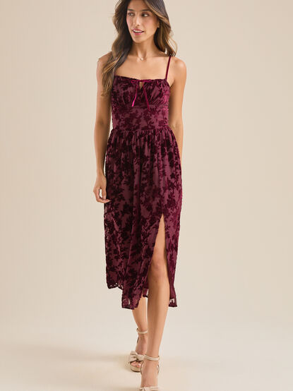 Annika Velvet Maxi Dress - TULLABEE
