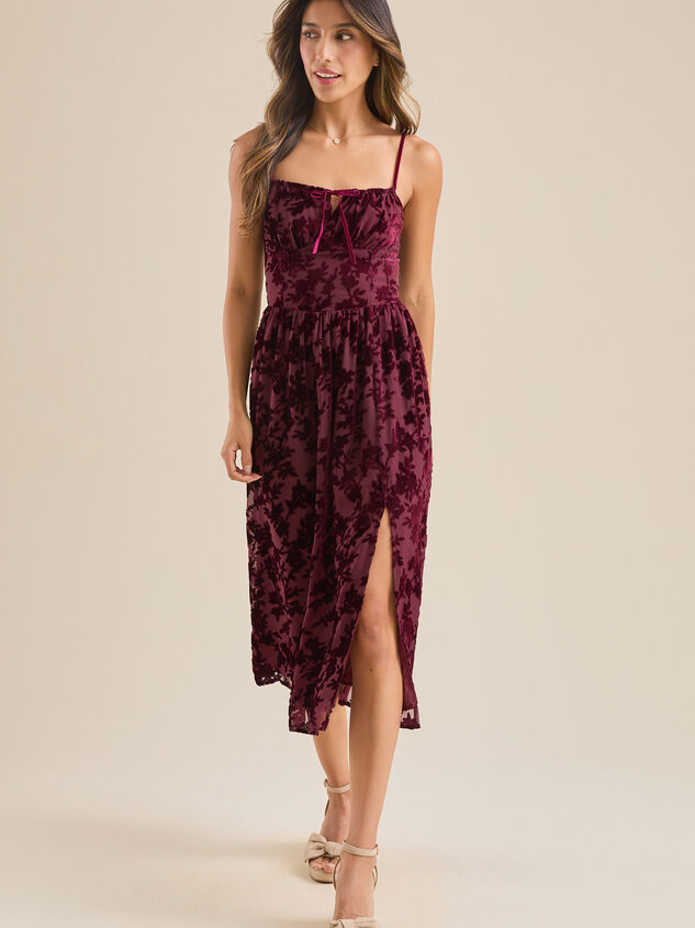 Annika Velvet Maxi Dress Detail 2 - TULLABEE