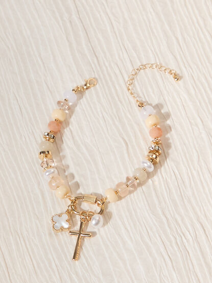 Claire Beaded Bracelet with Charms - TULLABEE