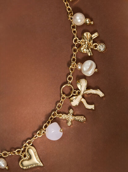 Blessed Bows Charm Necklace - TULLABEE