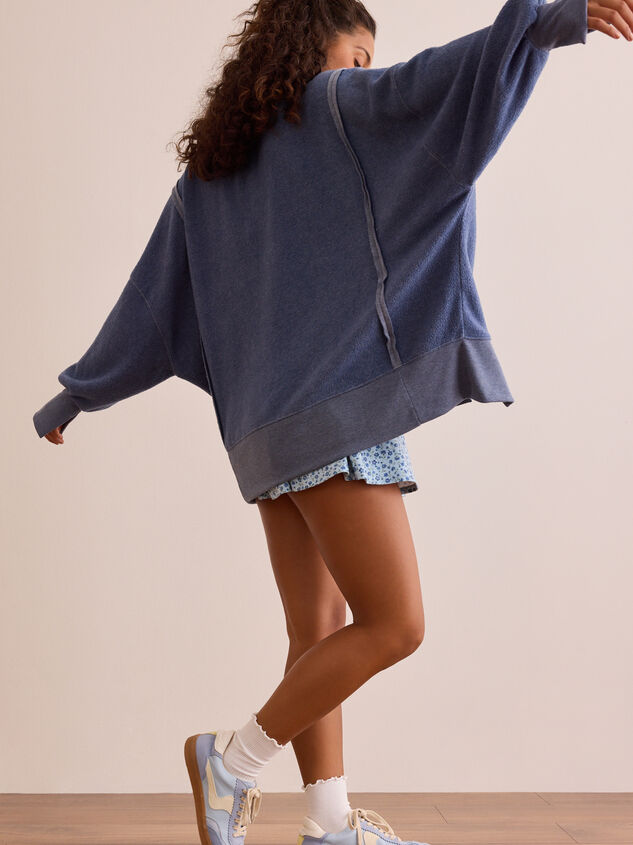 Easygoing Layer Detail 4 - TULLABEE