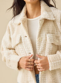 Athena Striped Sherpa Jacket Detail 3 - TULLABEE