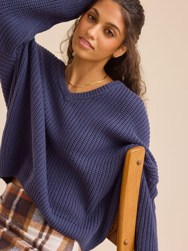 Sylvie Oversized Sweater Detail 2 - TULLABEE
