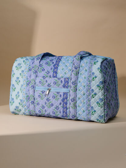 Everly Quilted Duffel Bag - TULLABEE