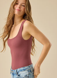 Brooke Ribbed Sleeveless Bodysuit Detail 4 - TULLABEE