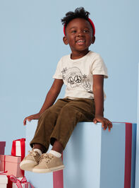 Hippie Santa Graphic Tee - TULLABEE