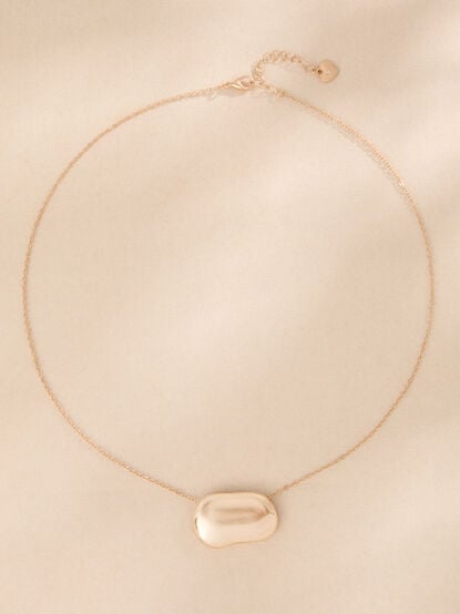 Statement Bean Pendant Necklace - TULLABEE