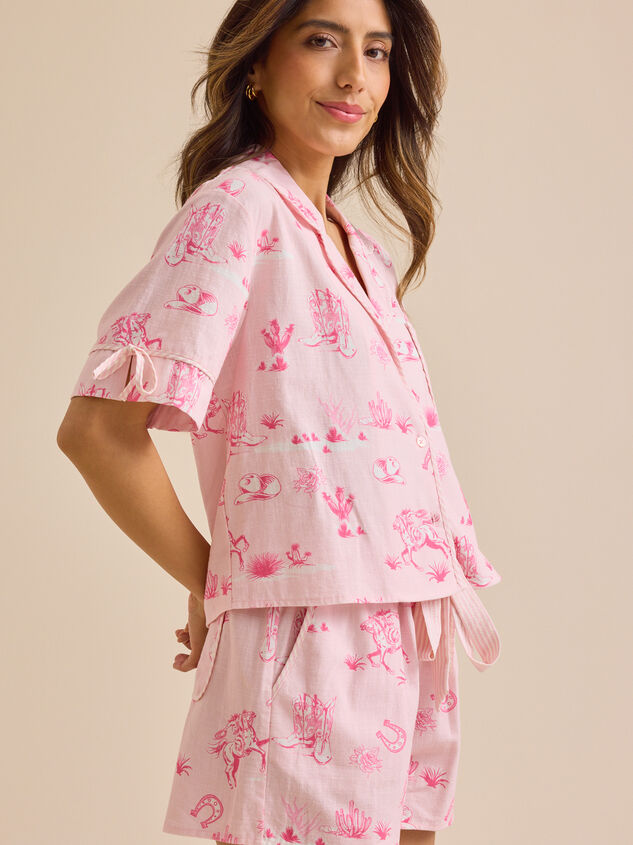 Whitlee Western Lounge Top Detail 4 - TULLABEE
