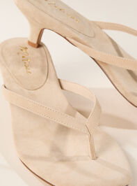 Foster Kitten Heels by Matisse Detail 2 - TULLABEE