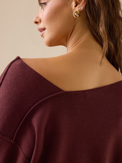 Camilla Asymmetrical Sweater - TULLABEE