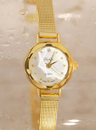 Round Face Gold Mesh Watch - TULLABEE
