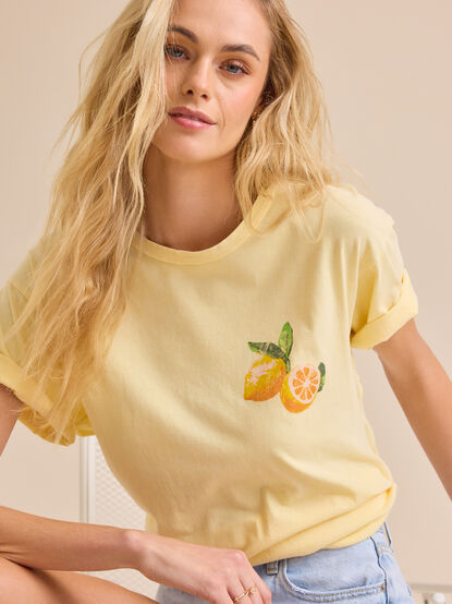 Positano Fruit Stand Oversized Tee - TULLABEE