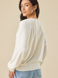 Emilie Henley Pullover Detail 5 - TULLABEE