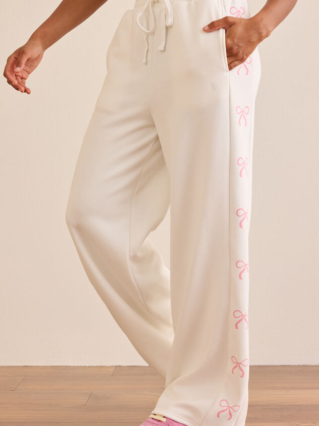 Sweet Bow Straight Leg Pant Detail 2 - TULLABEE