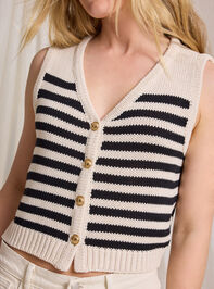 Murphy V-Neck Vest Detail 3 - TULLABEE