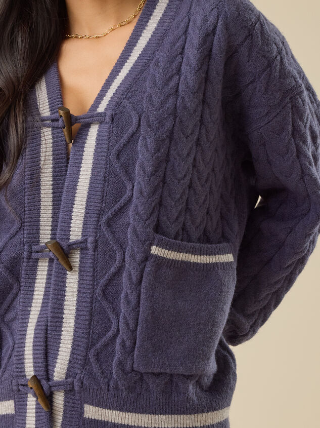 Autumn Toggle Cardigan Detail 3 - TULLABEE