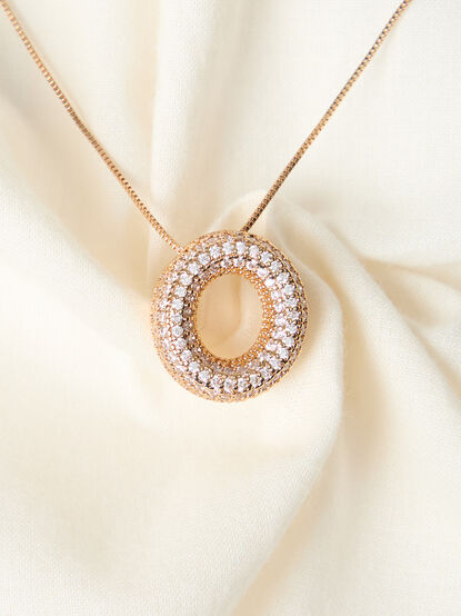 18K Gold Monogram Charm Necklace - O - TULLABEE