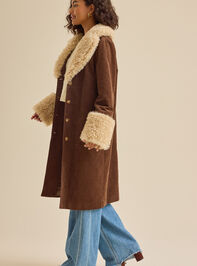 Emmie Cord Jacket Detail 4 - TULLABEE