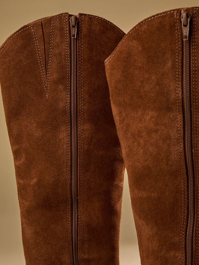 Bellamy Suede Boot Detail 2 - TULLABEE