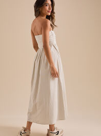 Gianna Maxi Dress Detail 5 - TULLABEE