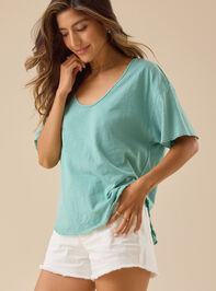 Bailee Basic Tee Detail 3 - TULLABEE