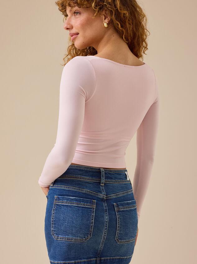 Everyday Seamless Long Sleeve Top Detail 5 - TULLABEE