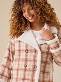 Dorothy Sherpa Collared Jacket Detail 3 - TULLABEE