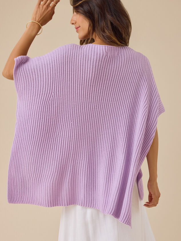 Averie Oversized Pullover Detail 4 - TULLABEE