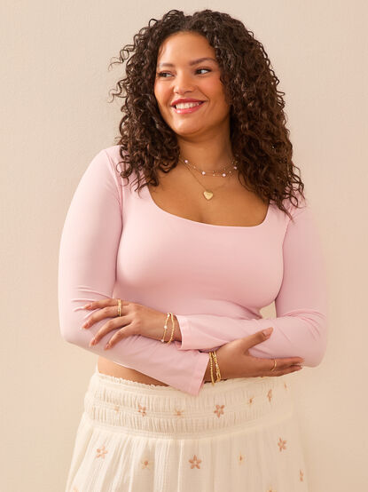 Everyday Seamless Long Sleeve Top - TULLABEE