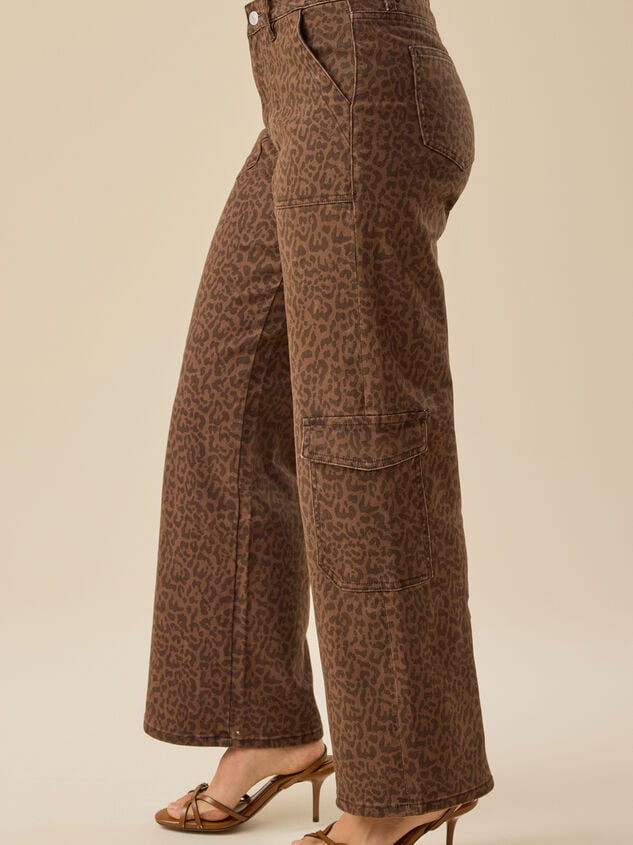 Danica Cheetah Wide Leg Jeans Detail 3 - TULLABEE