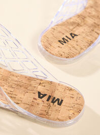 Darby Jelly Flats Detail 3 - TULLABEE