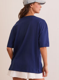 92 Oversized Graphic Tee Detail 4 - TULLABEE