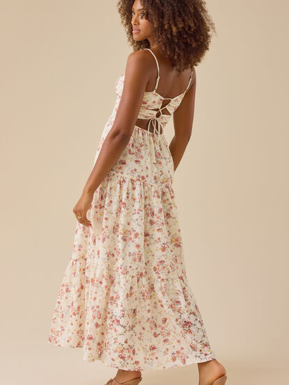 Edeline Floral Lace Maxi Dress - TULLABEE