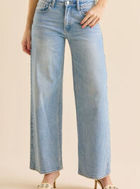 Logan Straight Leg Jean Detail 3 - TULLABEE