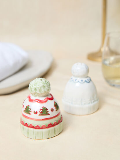 Christmas Beanie Salt And Pepper Shakers - TULLABEE