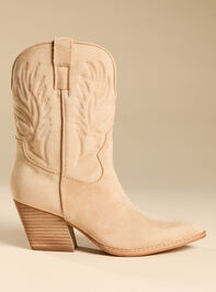 Nicole Beige Bootie Detail 3 - TULLABEE